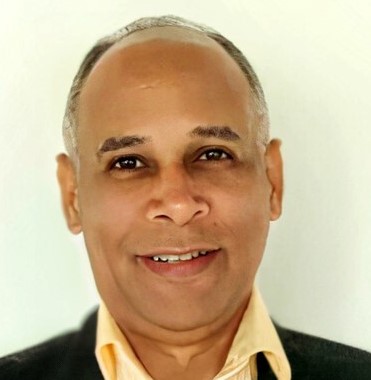 Dr. José Vallejo